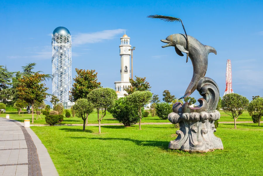 ANTALYA-RİZE–BORÇKA-KARAGÖL–GÜRCİSTAN- BATUM–ALTINPOST–AVRUPA MEYDANI-PİAZZA MEYDANI - BATUM BULVARI-ALİ NİNO HEYKELİ –BATUM