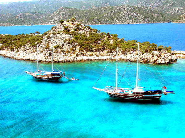 GÜNÜBİRLİK KEKOVA TEKNE TURU